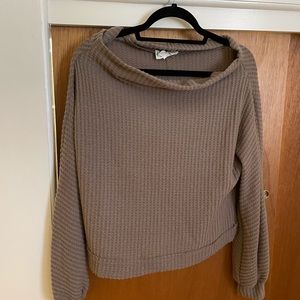 Off the shoulder scoop neck top